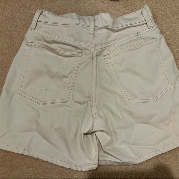 Aritzia mood mom shorts - Picture 2 of 3